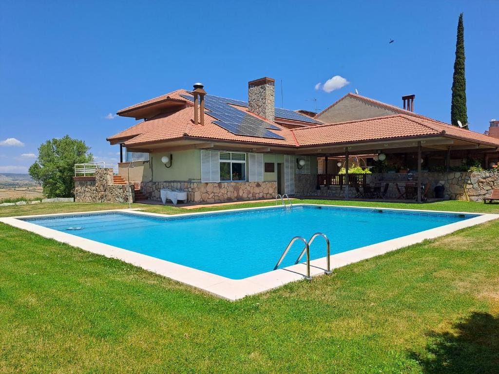 Piscina de Hotel Las Nubes
