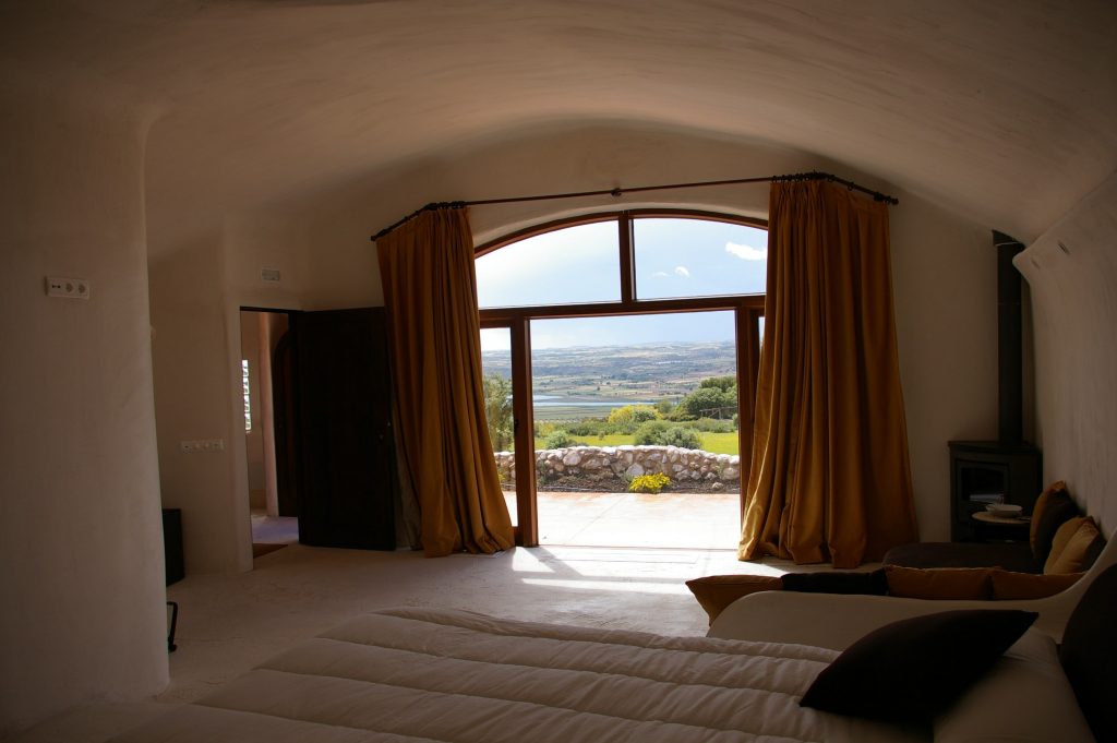 Hotel y cuevas bioclimáticas Las Nubes